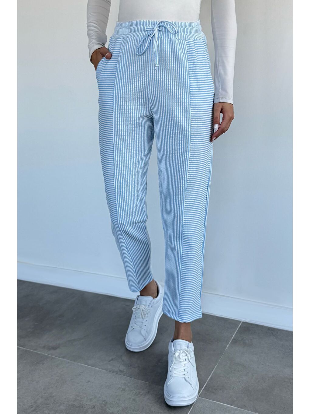 Mavi Kadın Bel Lastikli Çizgili Havuç Pantolon-1
