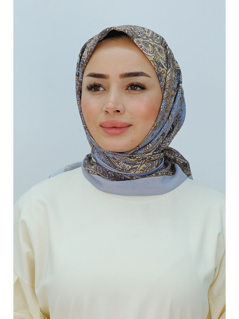 Etnik Desen Soft Eşarp Gri-2