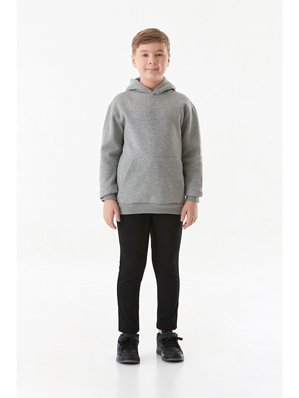 Siyah Beli Bağlamalı Duble Paça Erkek Çocuk Pantolon