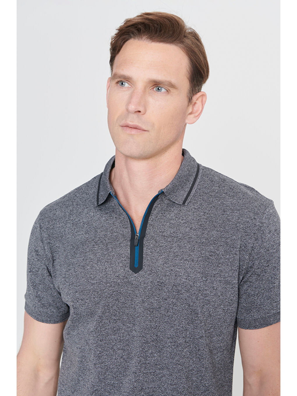 Erkek Antrasit-Melanj Slim Fit Dar Kesim Fermuarlı Polo Yaka Pamuklu Kısa Kollu %100 Pamuk Tişört-3