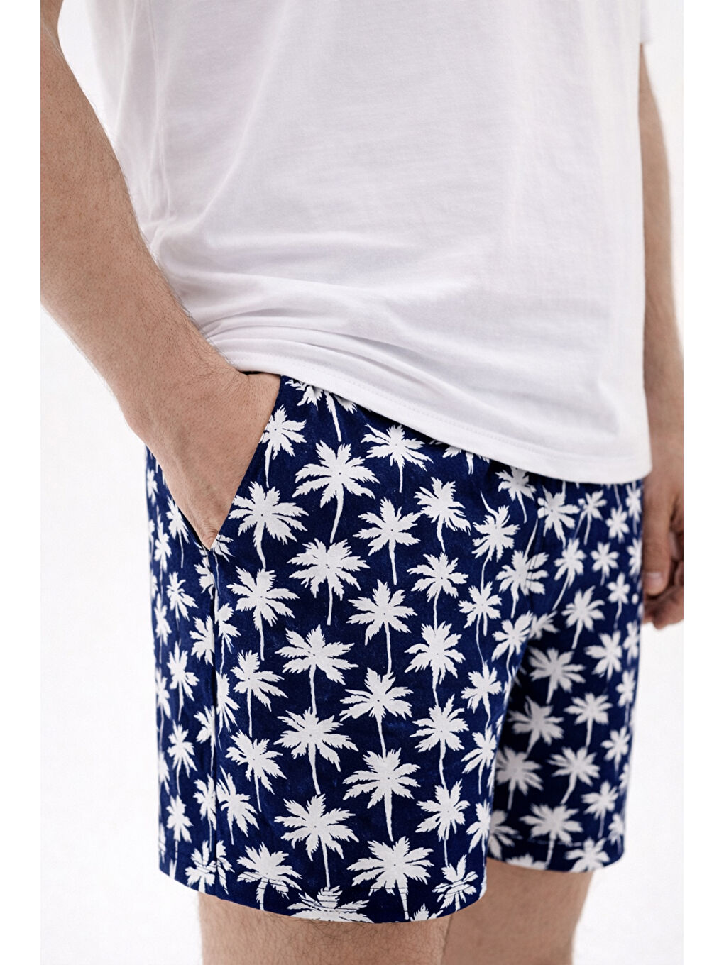 Lacivert Erkek Pamuklu Kısa Kollu Palmiye Desenli Cepli Şortlu Pijama Takımı-4