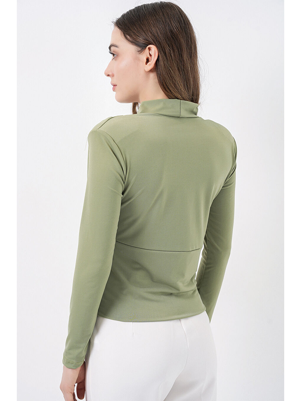 Kadın Omuz Vatkalı Kruvaze Yaka Bluz 942 - E.Yeşil-5