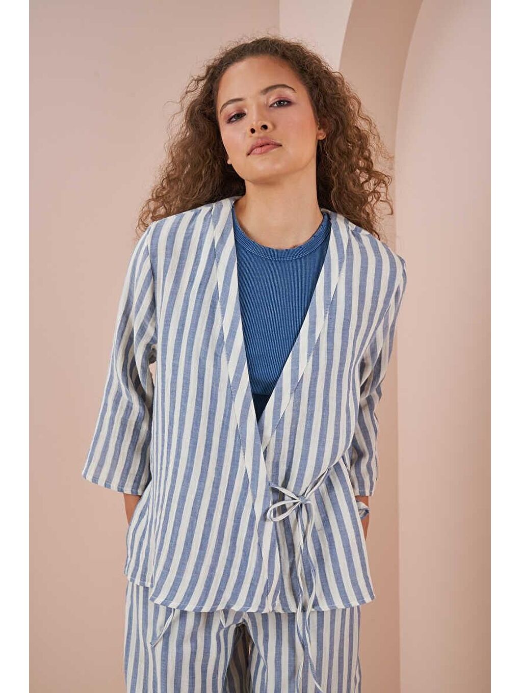 Beyaz Kruvaze Kimono Bluz Müslin İnce Çizgili Mavi-7