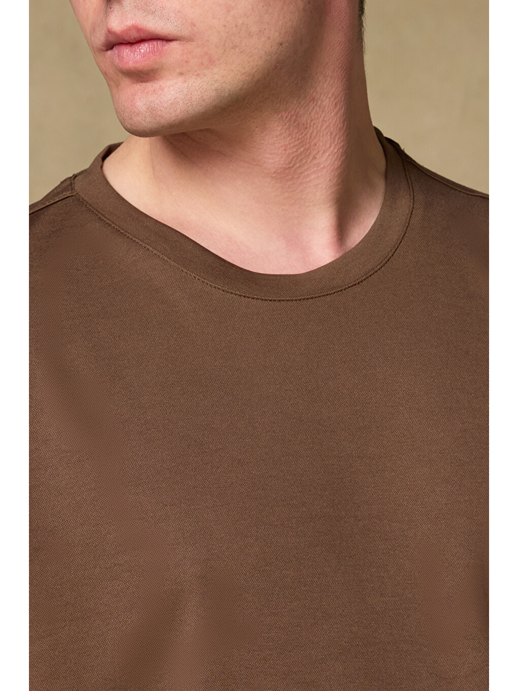 Palm Merserize Pamuklu Modern Fit Kahverengi Bisiklet Yaka Erkek Düz Shirt-2