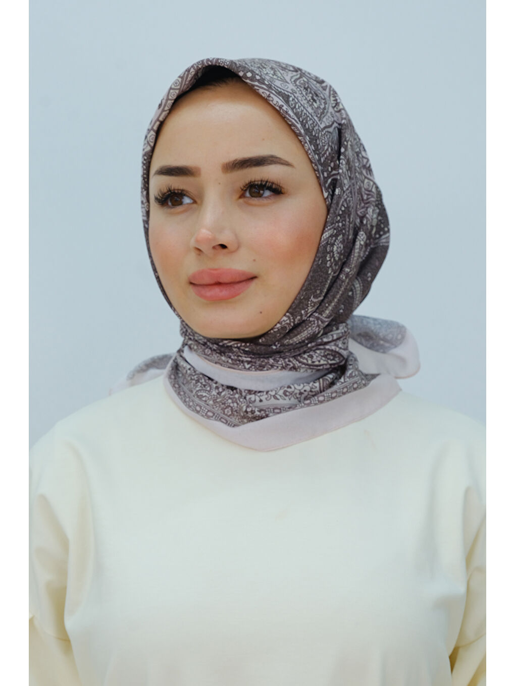 Bej Etnik Desen Soft Eşarp Açık Pudra-1