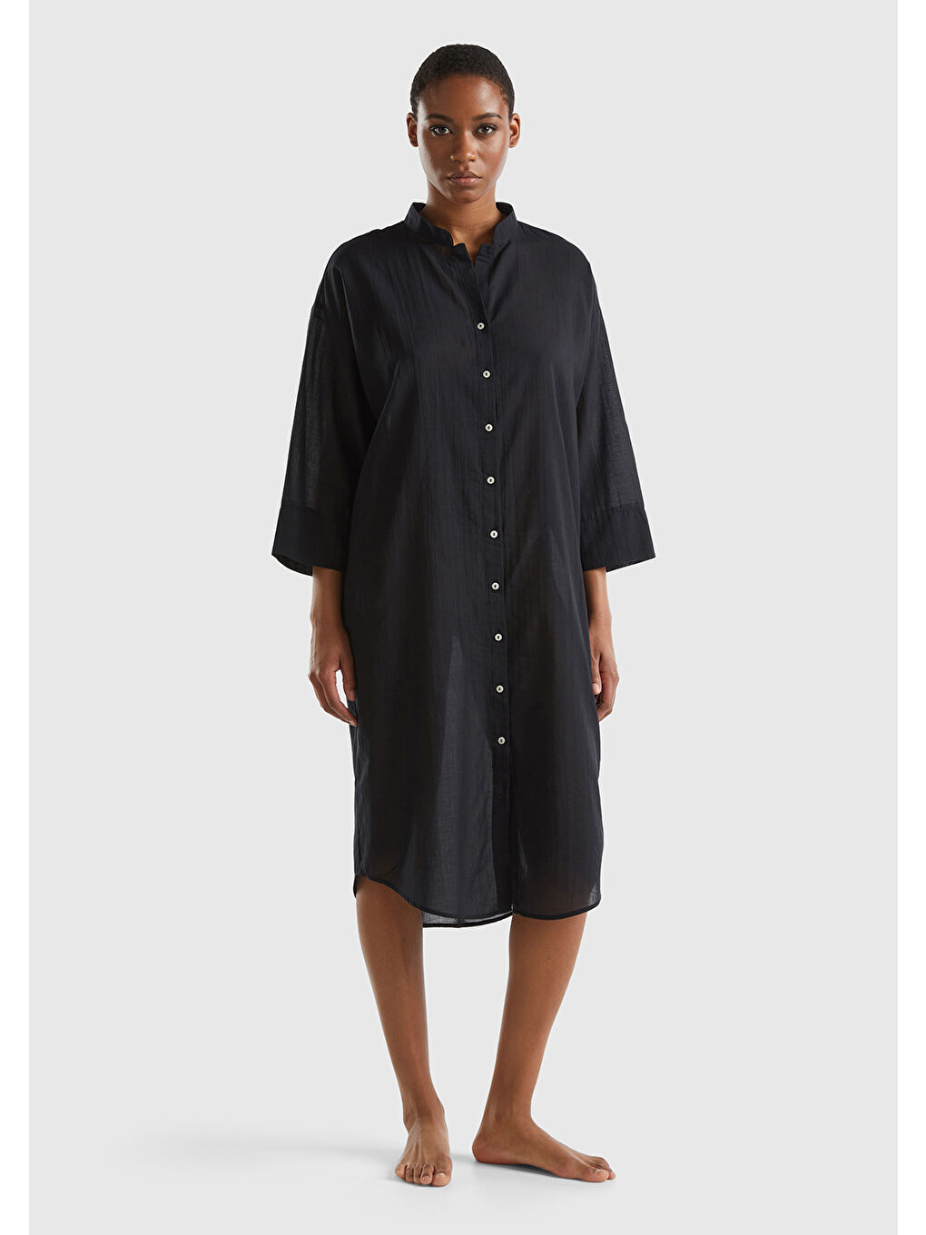 Kadın Siyah %100 Pamuk Önü Düğmeli Hakim Yaka Gömlek Elbise