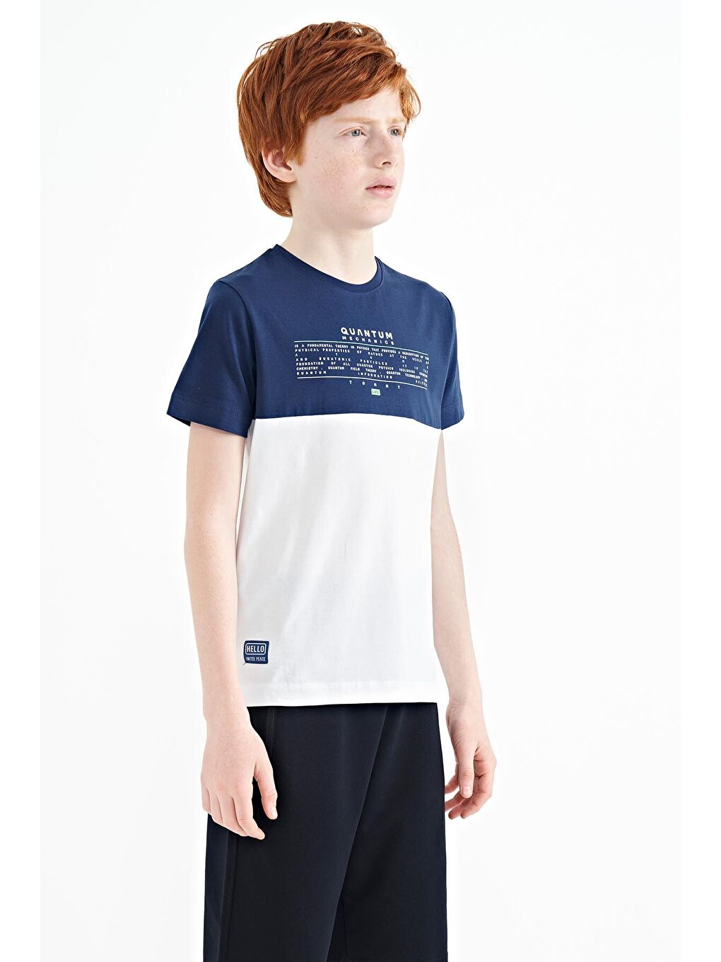 Beyaz Yazı Baskılı Renk Bloklu Standart Kalıp O Yaka Erkek Çocuk Tişört - 11134-3