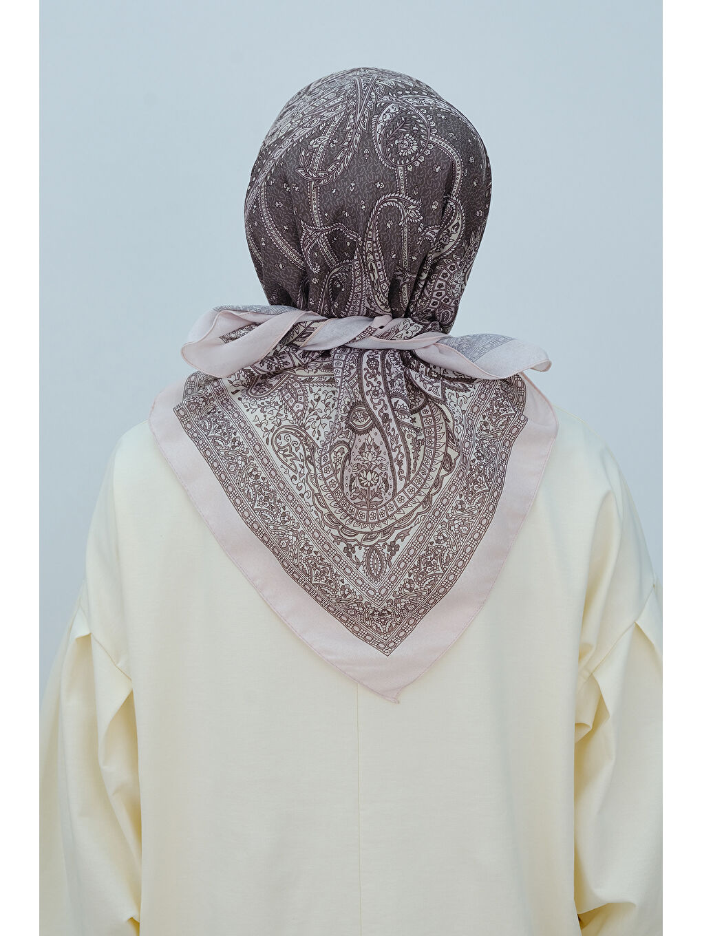 Bej Etnik Desen Soft Eşarp Açık Pudra-3