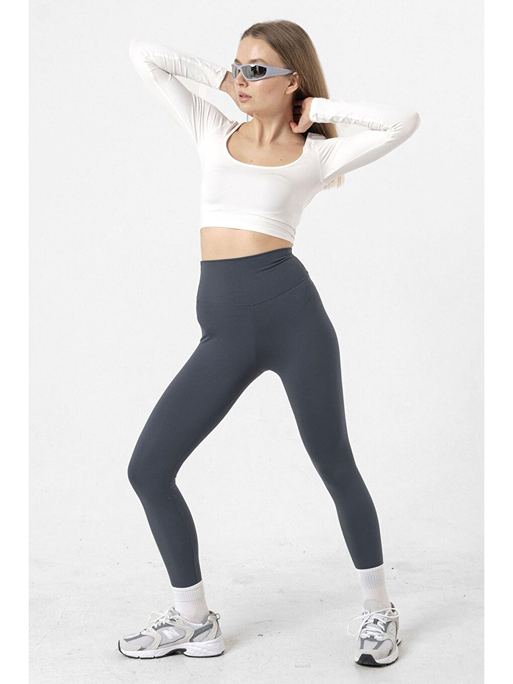 Gri Karyoka Dikiş Detaylı Toparlayıcı Sportif Detaylı Ekstra Esnek Kadın Tayt @Amazon-4