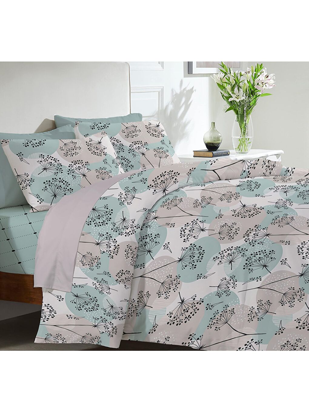 Karışık Baskılı,Desenli Çift Kişilik Nevresim Takımı (ÇARŞAFSIZ) 200x220 cm-1