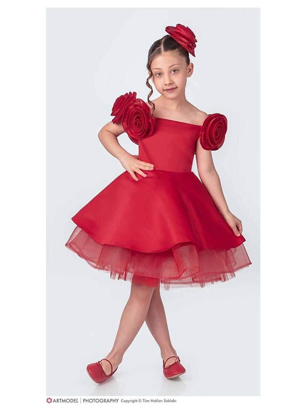 Kız Çocuk Kırmızı Gül Kollu Abiye Elbise