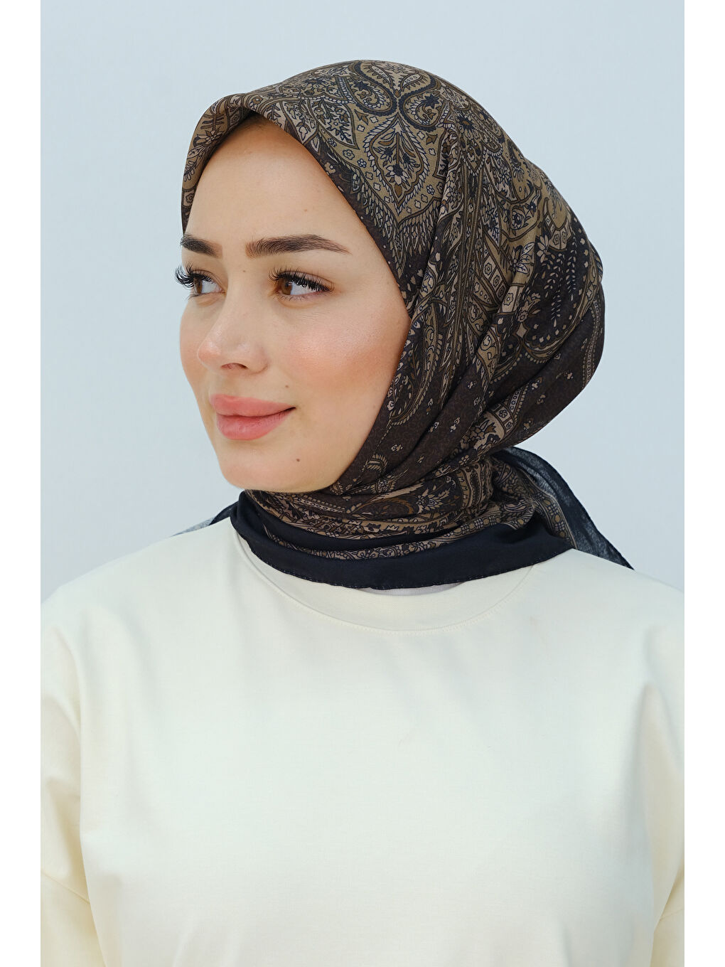 Kahverengi Etnik Desen Soft Eşarp Acı Kahve