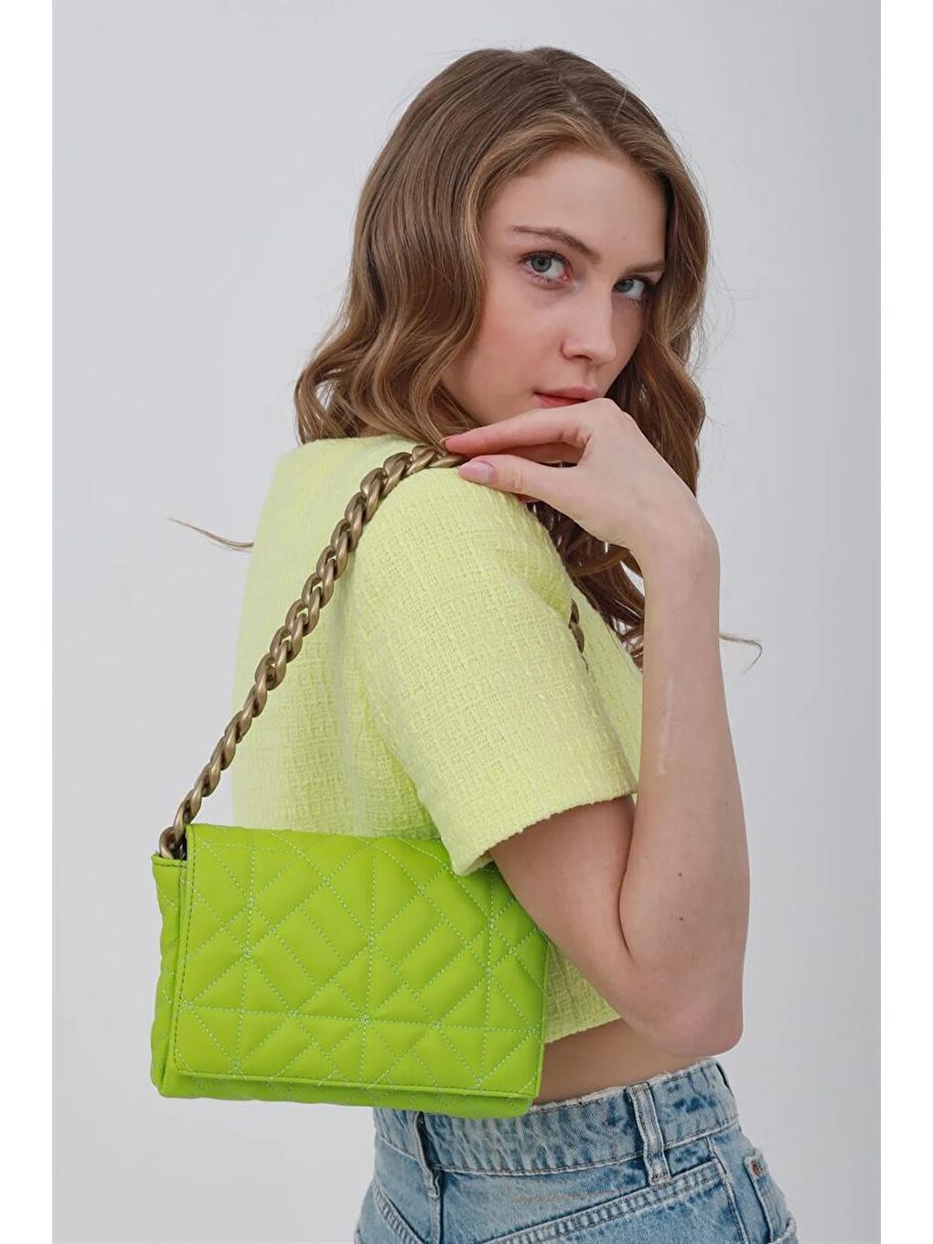 Zincirli Kapitone Omuz Çantası Açık Yeşil-5
