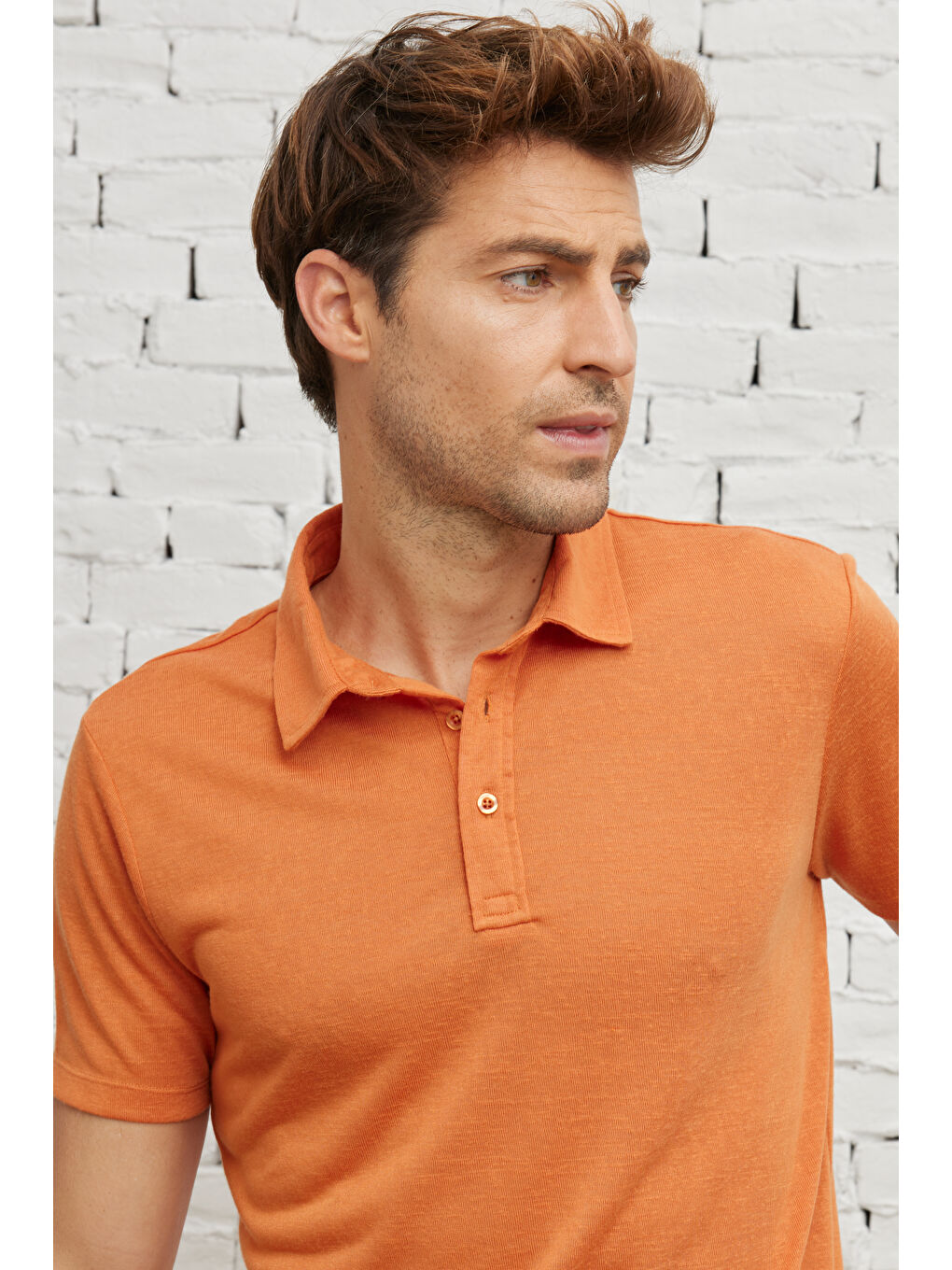Erkek Turuncu Slim Fit Dar Kesim Polo Yaka Kısa Kollu Keten Görünümlü Tişört-2