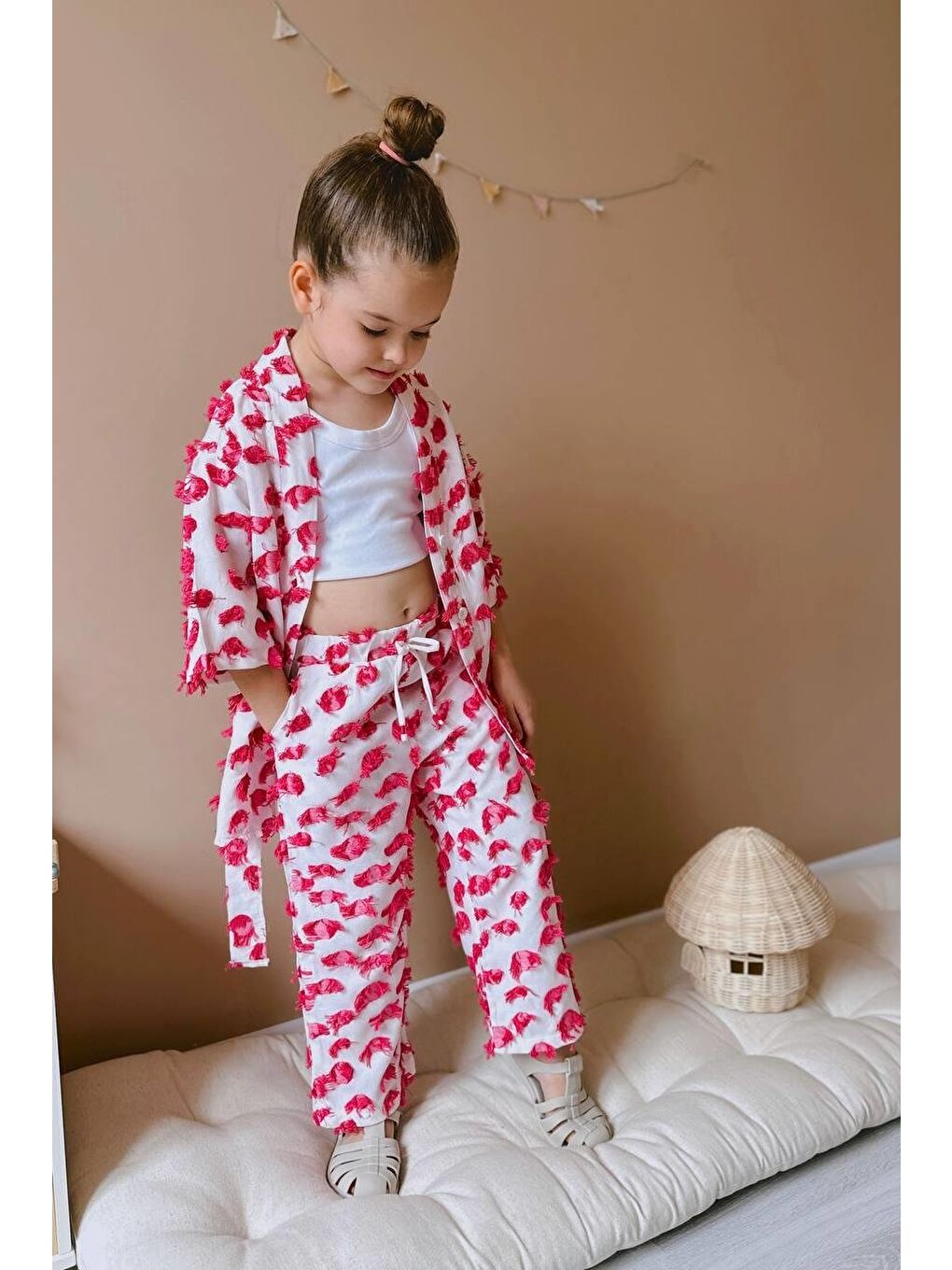 Pembe Kız Çocuk Pamuklu Beyaz  Püskül Detaylı Kimono Ve Pantolon Takım-2