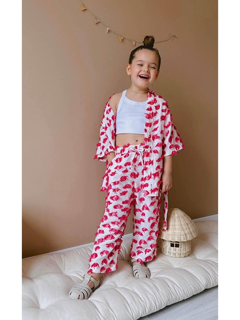Pembe Kız Çocuk Pamuklu Beyaz  Püskül Detaylı Kimono Ve Pantolon Takım-5