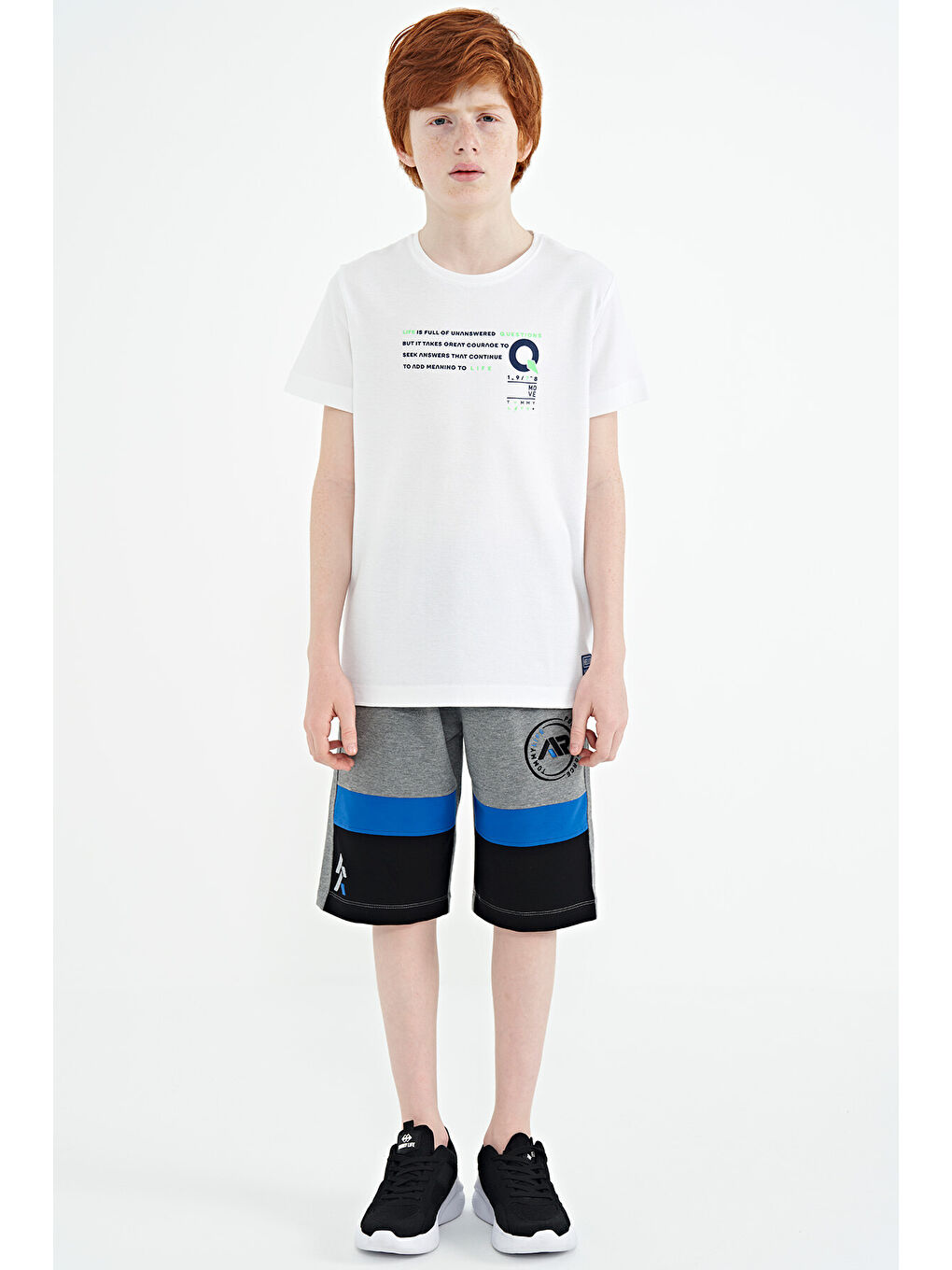 Beyaz Baskı Detaylı O Yaka Standart Kalıp Erkek Çocuk Tişört - 11145-1