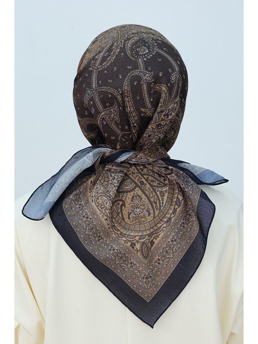 Kahverengi Etnik Desen Soft Eşarp Acı Kahve-3