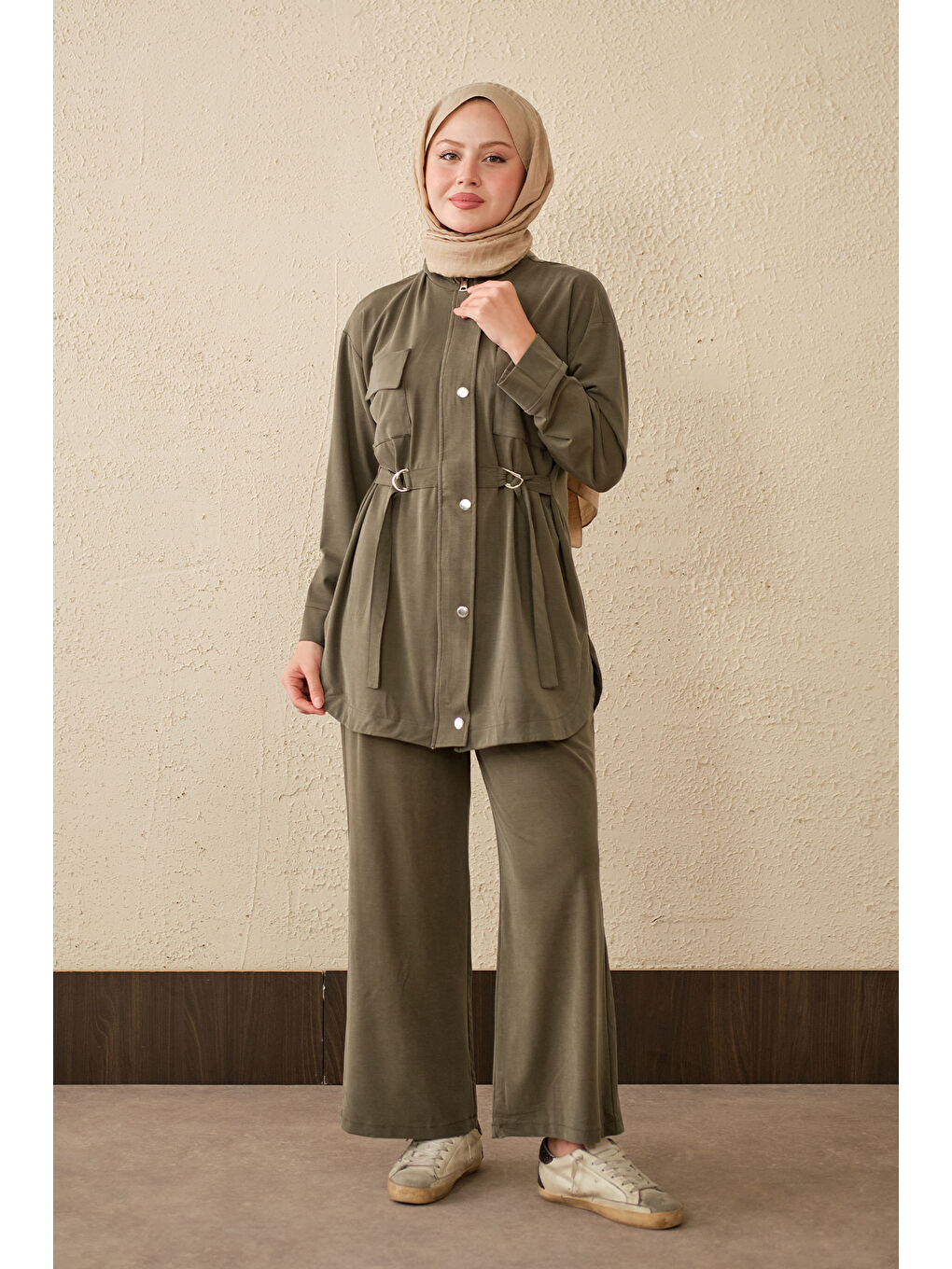 Kadın Çıtçıt Detay Çift Cepli Takım Haki Yeşil