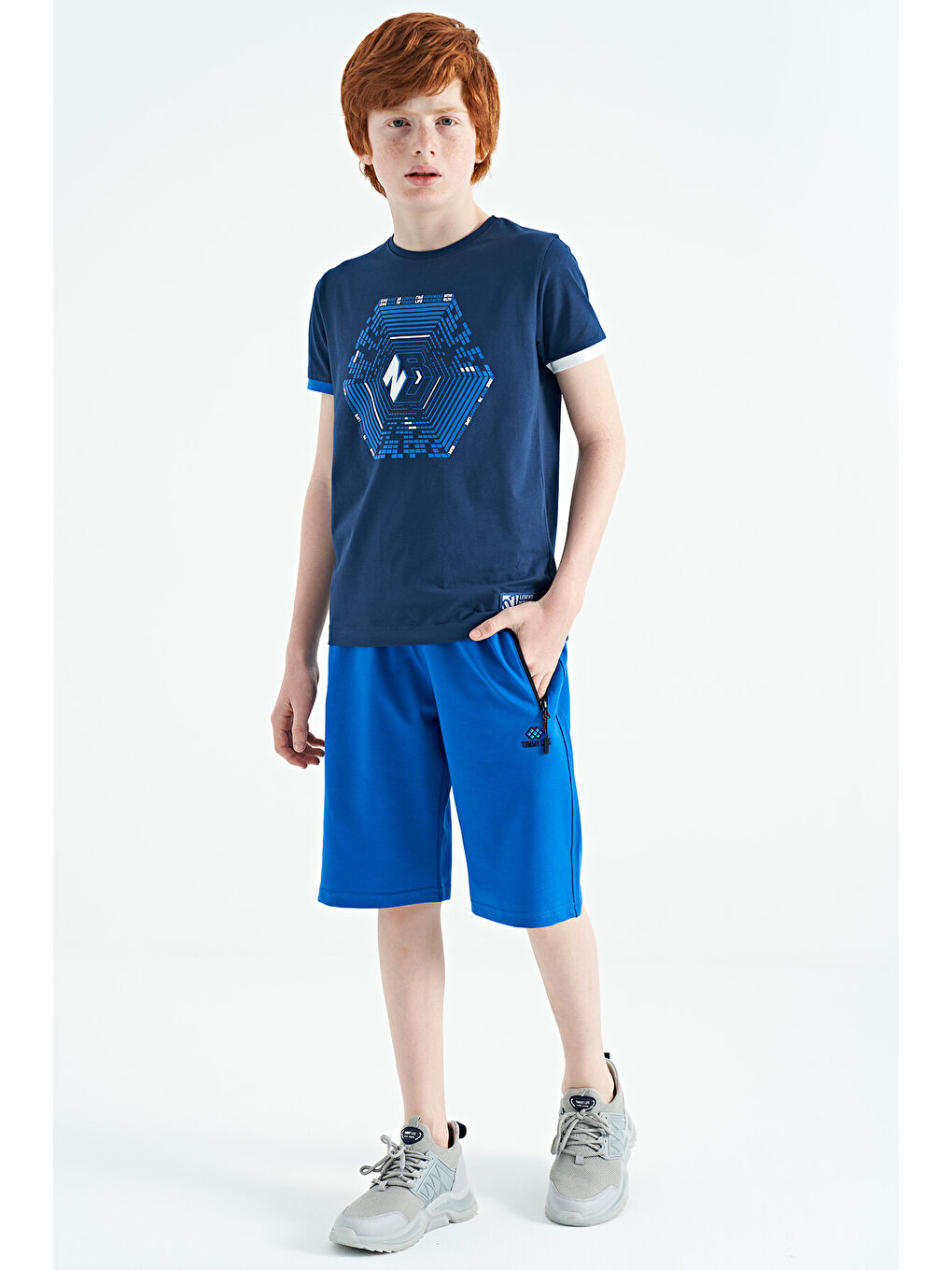 İndigo Kol Ucu Renkli Detaylı Baskılı Standart Kalıp Erkek Çocuk Tişört - 11156-3