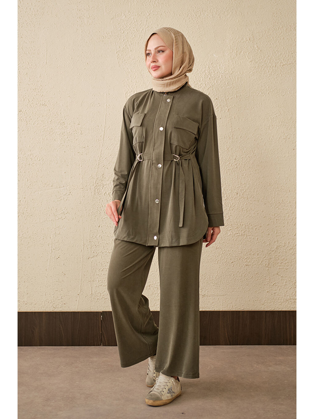 Kadın Çıtçıt Detay Çift Cepli Takım Haki Yeşil-2