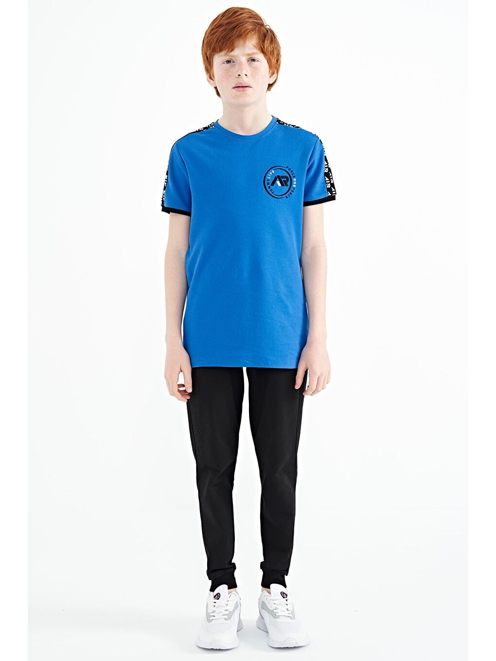 Mavi Saks Omuz Baskı Detaylı Standart Kalıp O Yaka Erkek Çocuk Tişört - 11121-1