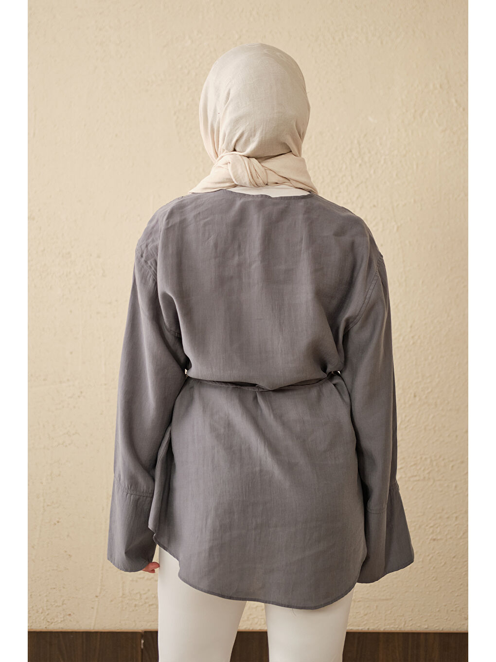 Kadın Önü Çoban Düğmeli Bel Bağlamalı Tunik Gri-4