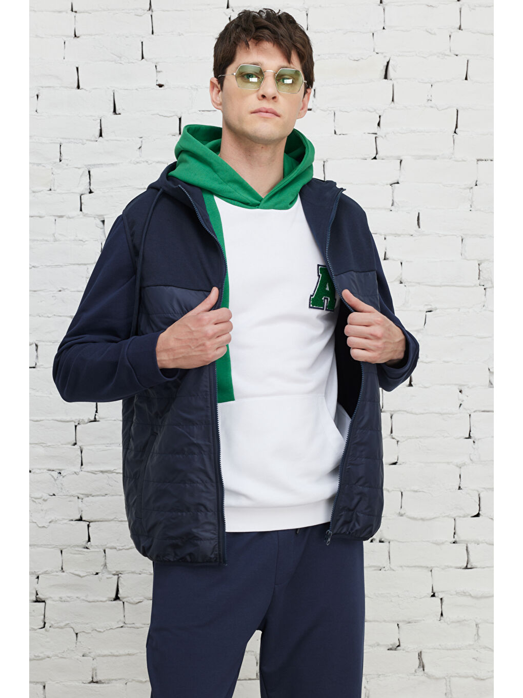 Erkek Lacivert Standart Fit Normal Kesim Kapüşonlu Pamuklu Sweatshirt Yelek-1