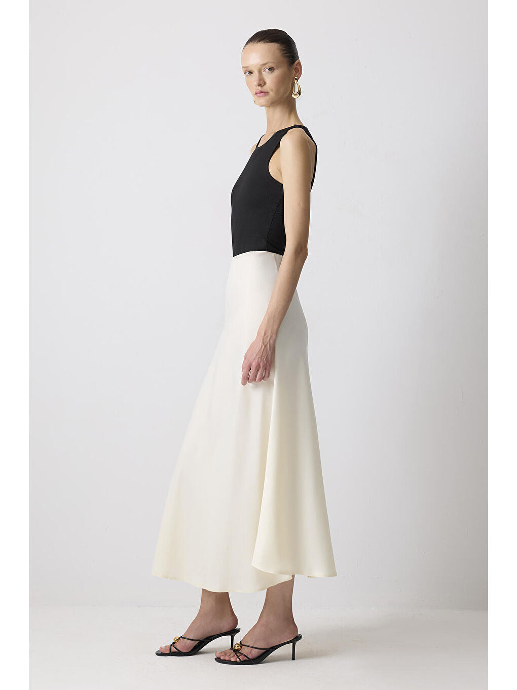 Ekru Basıc Saten Etek-2