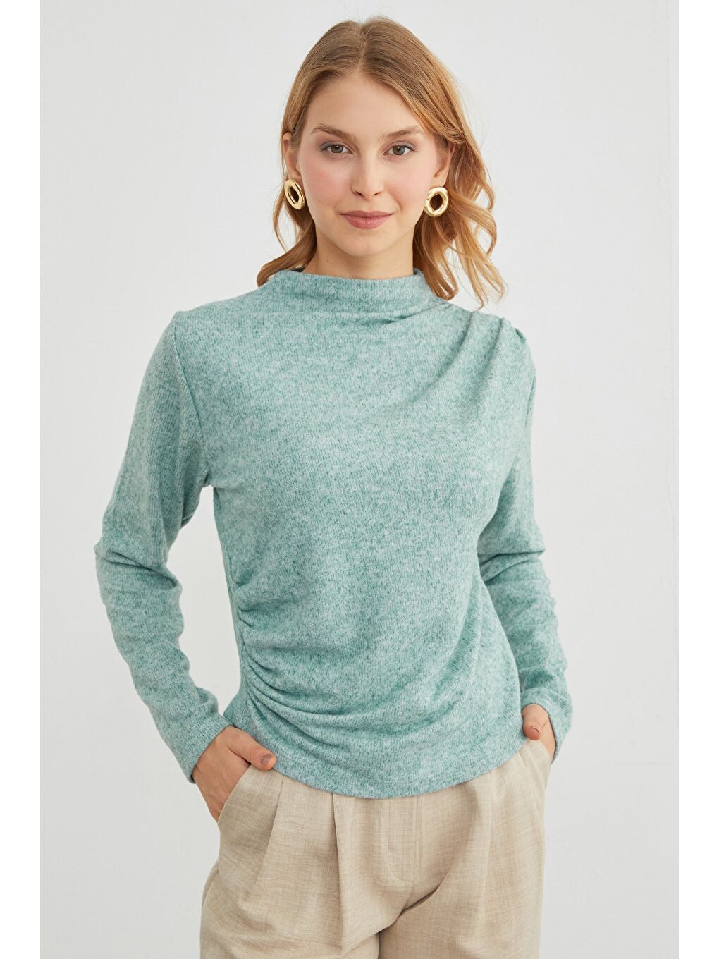 Yeşil Yanı Drapeli Dik Yaka Triko Bluz-4