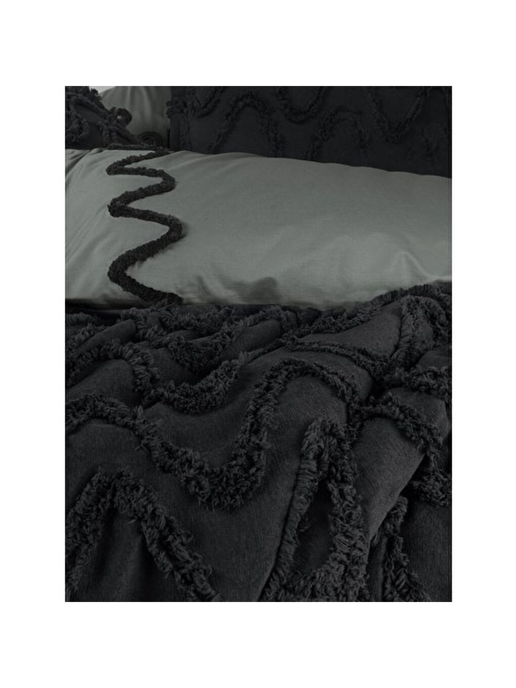 Karışık Pamuk Box Limi Yatak Örtülü Nevresim Takımı Viggo Siyah-1