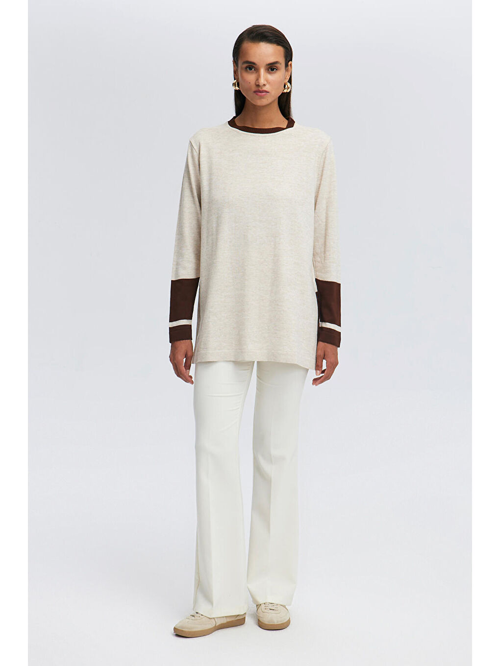 Bej Yırtmaç Detaylı Triko Tunik