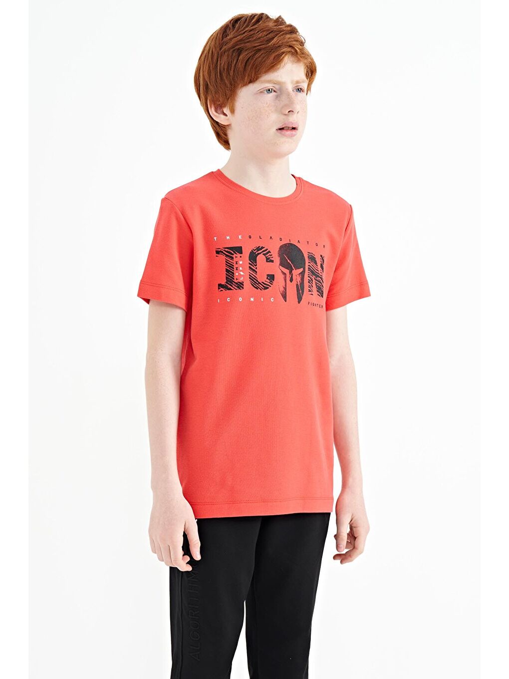 Kırmızı Coral Ön Yazı Nakışlı O Yaka Standart Kalıp Erkek  Çocuk Tişört - 11118-4