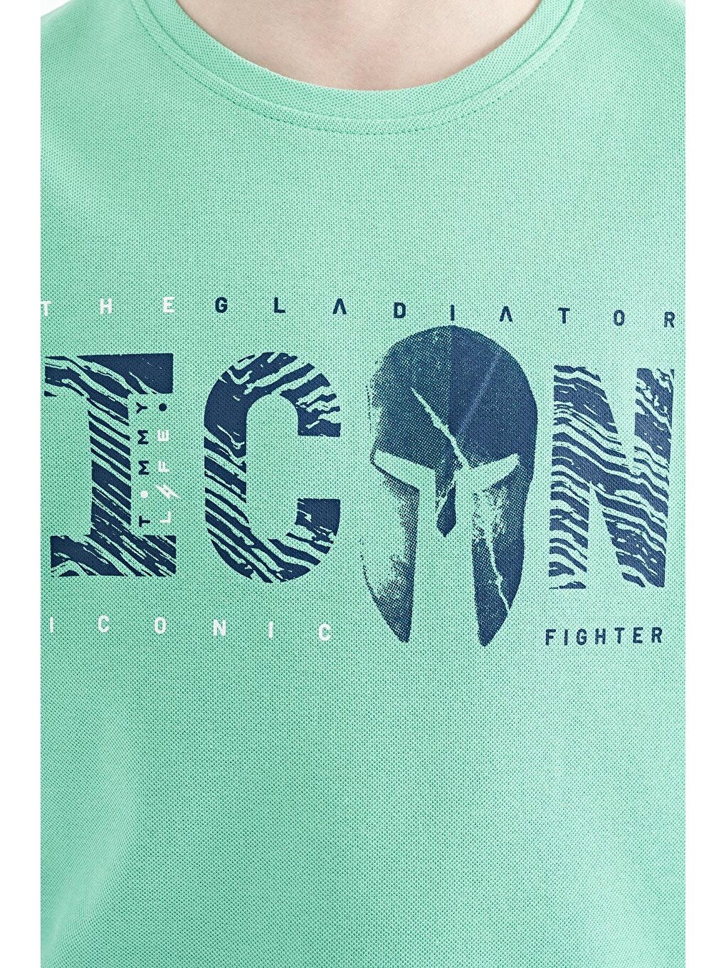 Turkuaz Su Yeşili Ön Yazı Nakışlı O Yaka Standart Kalıp Erkek  Çocuk Tişört - 11118-2