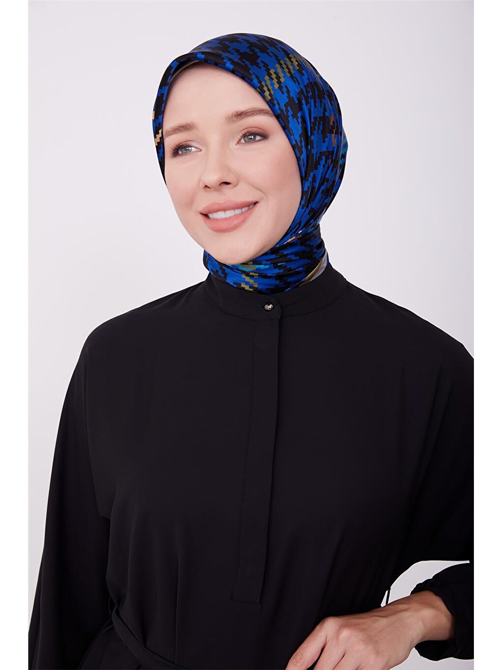 Siyah Lastikli Kemerli Tunik 23K4701