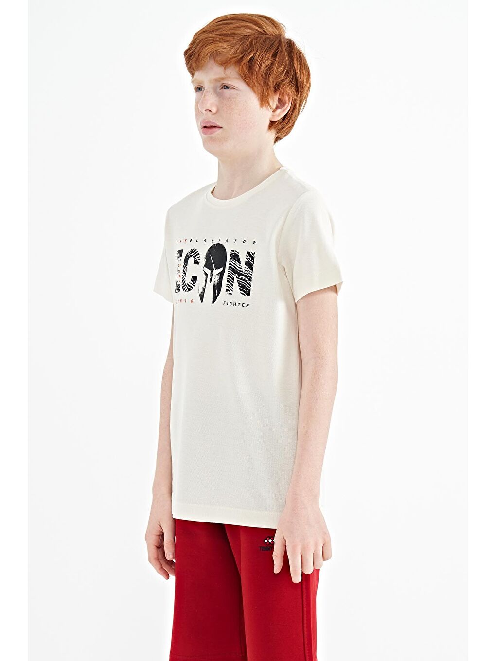 Ekru Ön Yazı Nakışlı O Yaka Standart Kalıp Erkek  Çocuk Tişört - 11118-2