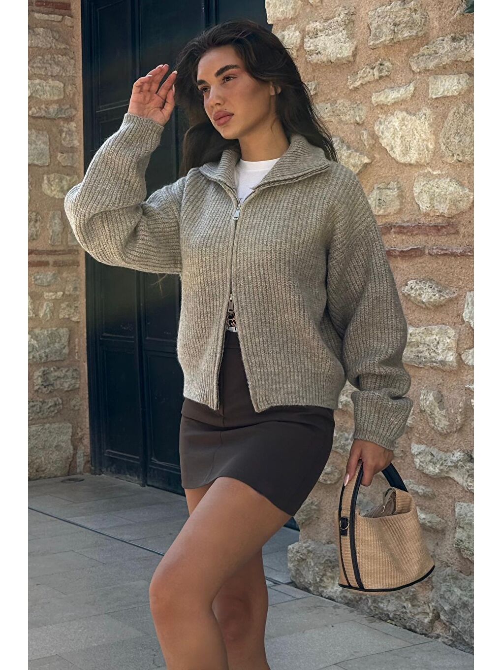 Bej Vizon Çift Fermuarlı Kadın Triko Hırka Mg2532