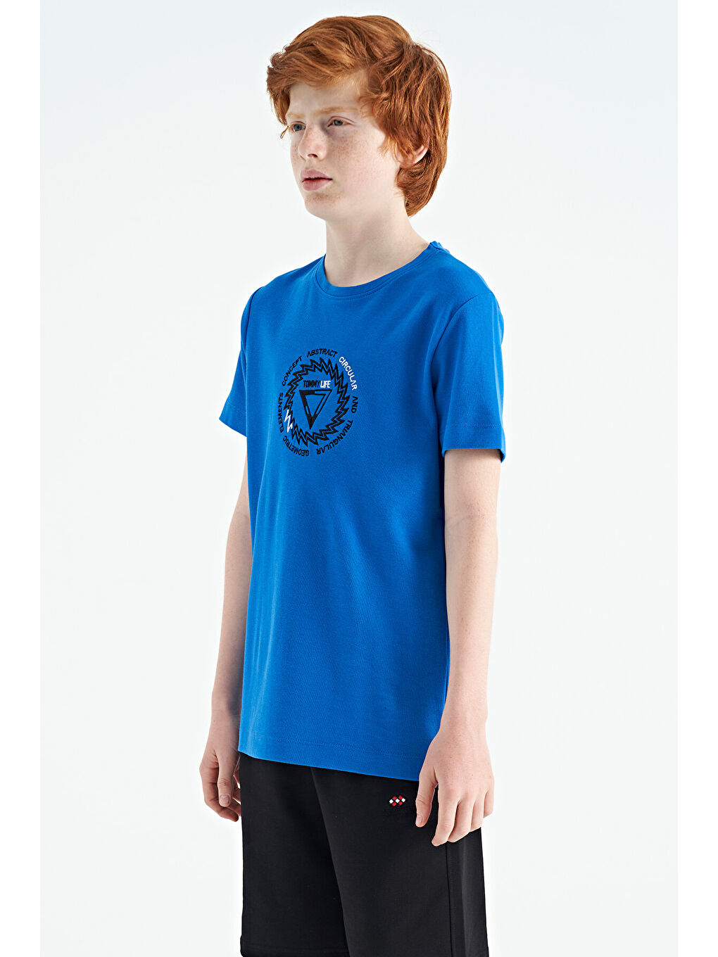 Mavi Saks Nakış İşleme Detaylı O Yaka Standart Kalıp Erkek Çocuk Tişört - 11115-3