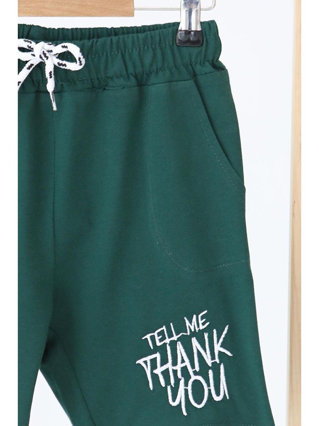 Yeşil Kız Çocuk Zümrüt Baskılı Şort - 27337-1