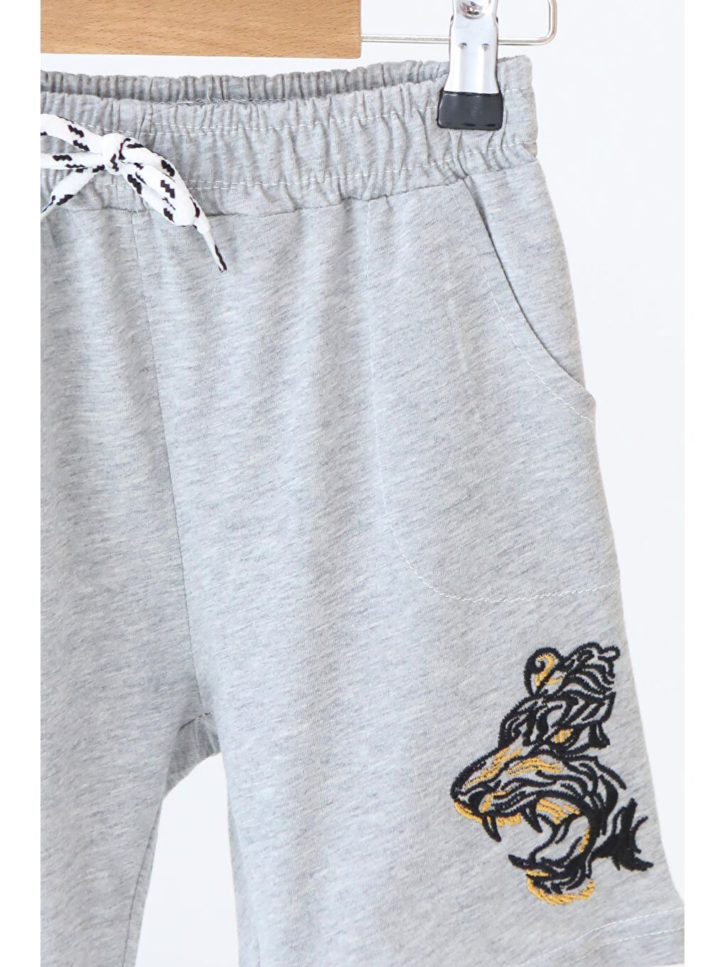 Kız Çocuk Gri Baskılı Şort - 27336-1