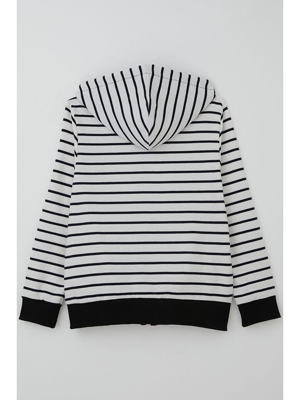 Erkek Çocuk Hırka Arma Detaylı Fermuarlı Kapüşonlu Beyaz (4-8 Yaş)-1