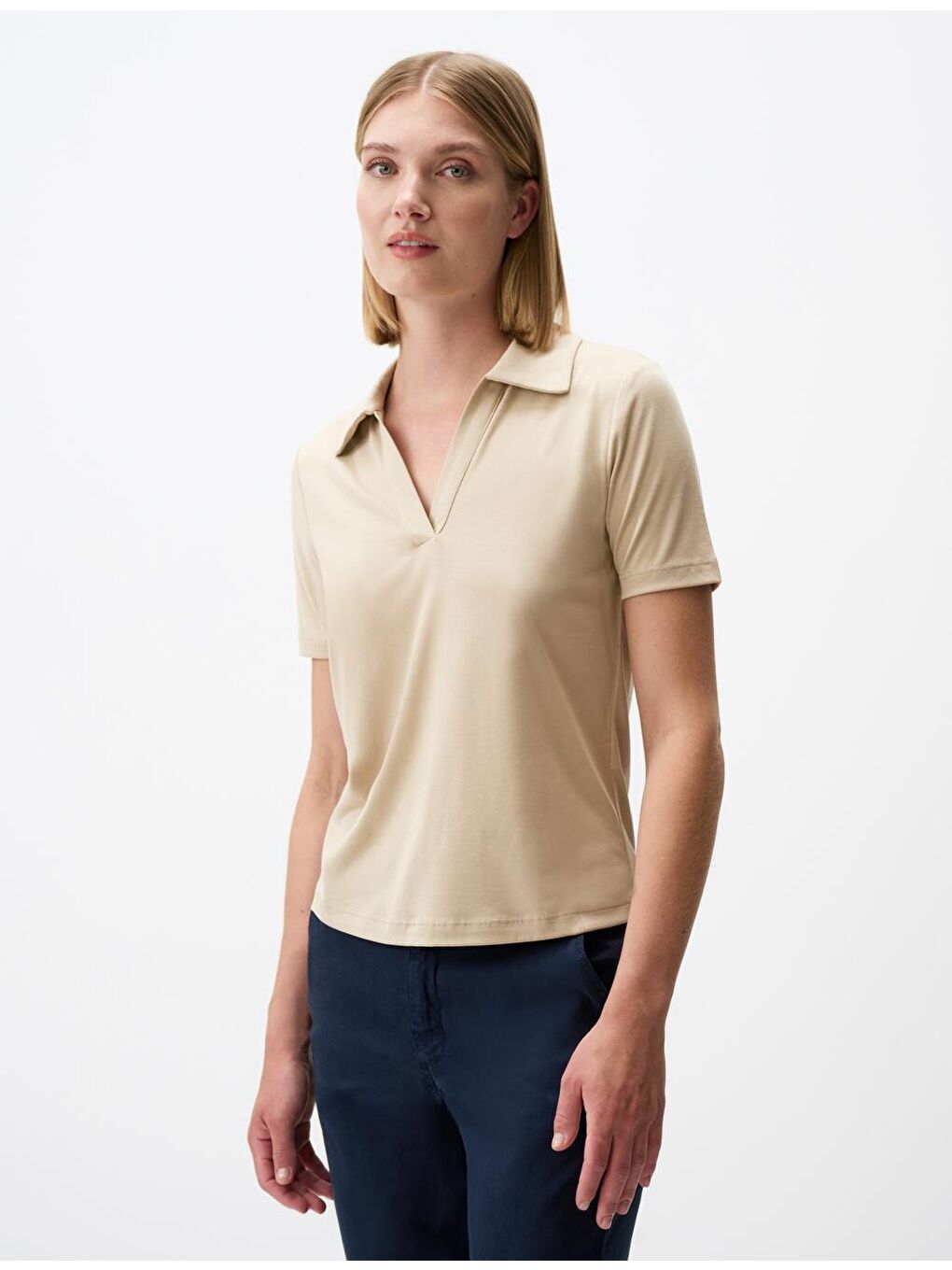 Bej Vizon V Yaka Kısa Kollu Basic Örme Tişört-3