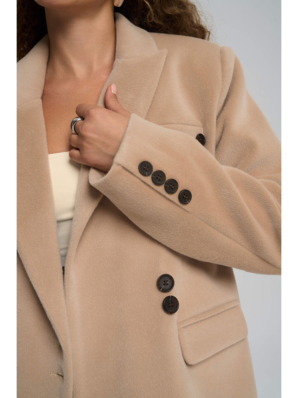 Runa Oversize Bej Blazer-6