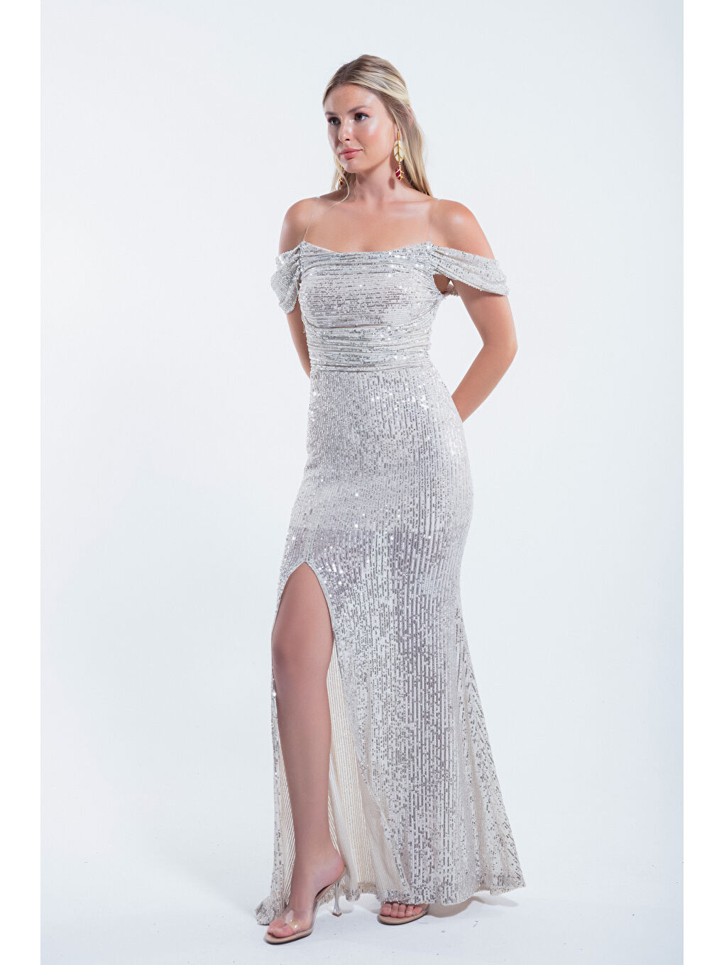 Sarı Kadın Gold Pul Payetli Uzun Abiye Elbise-2