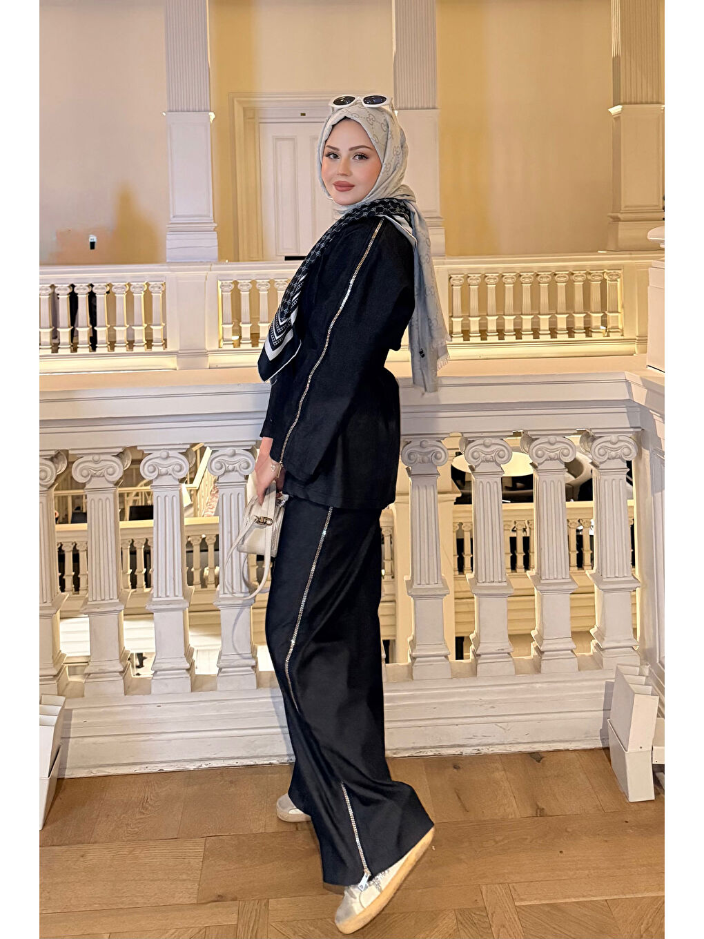 Kadın Kol Fermuar Detaylı Bel Bağlamalı Tek Düğmeli Takım Lacivert-3