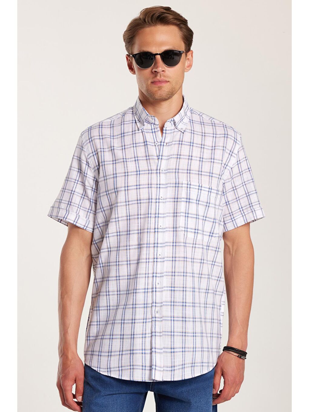 Karışık Erkek Regular Fit Klasik Kesim %100 Pamuk Keten Doku Cepli Kareli Kısa Kollu Düğmeli Yaka Gömlek-3