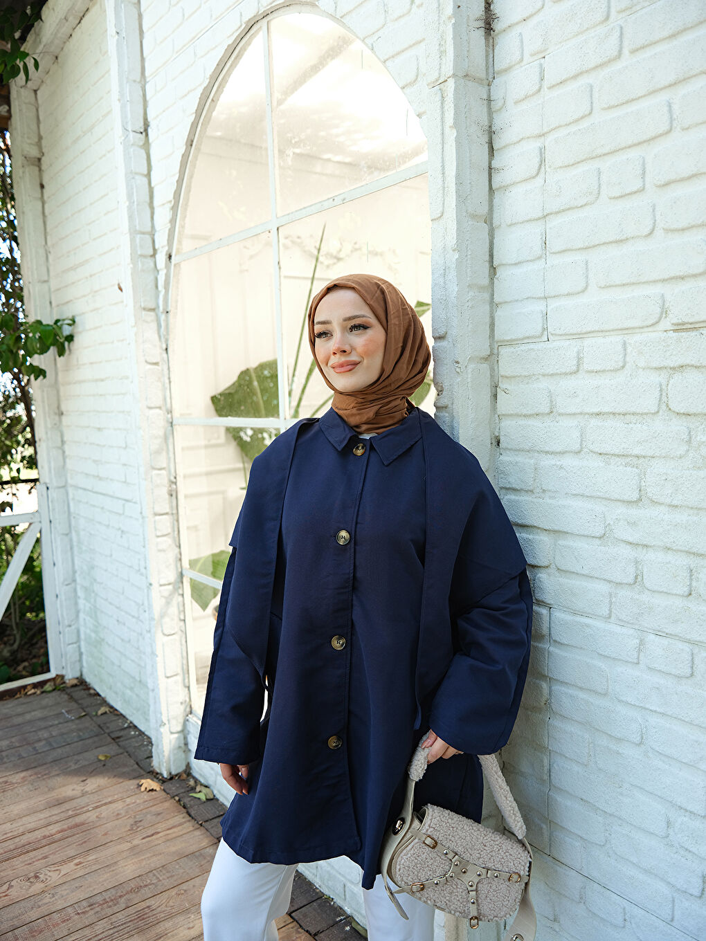 Kadın Cep Detay Pelerinli Ceket Lacivert-2