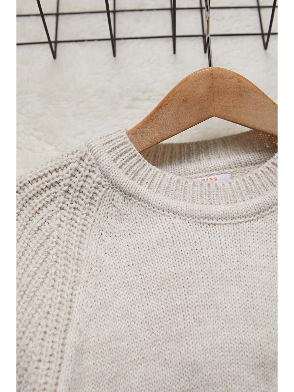 Ekru Kız Çocuk Cep Ayıcıklı Triko Kazak 14641-4