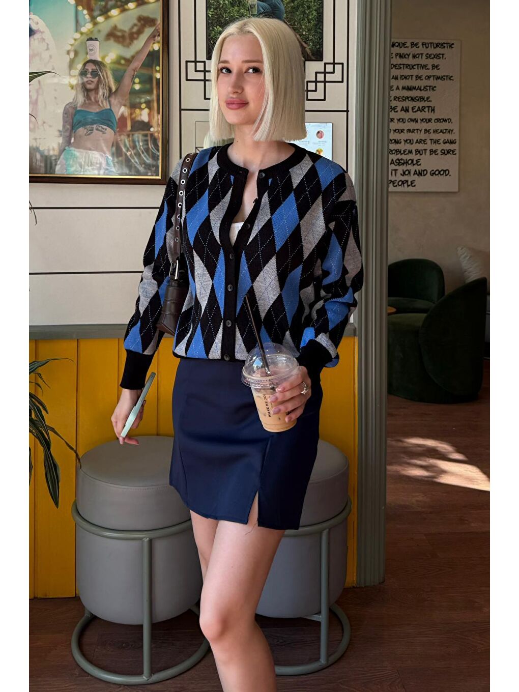 Siyah Baklava Desenli Bisiklet Yaka Kadın Hırka Mg2496-3