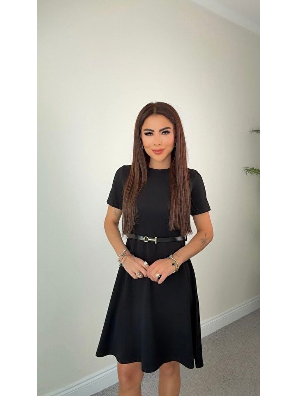 Siyah Kadın Kısa Kollu Belden Kemerli Modal Elbise